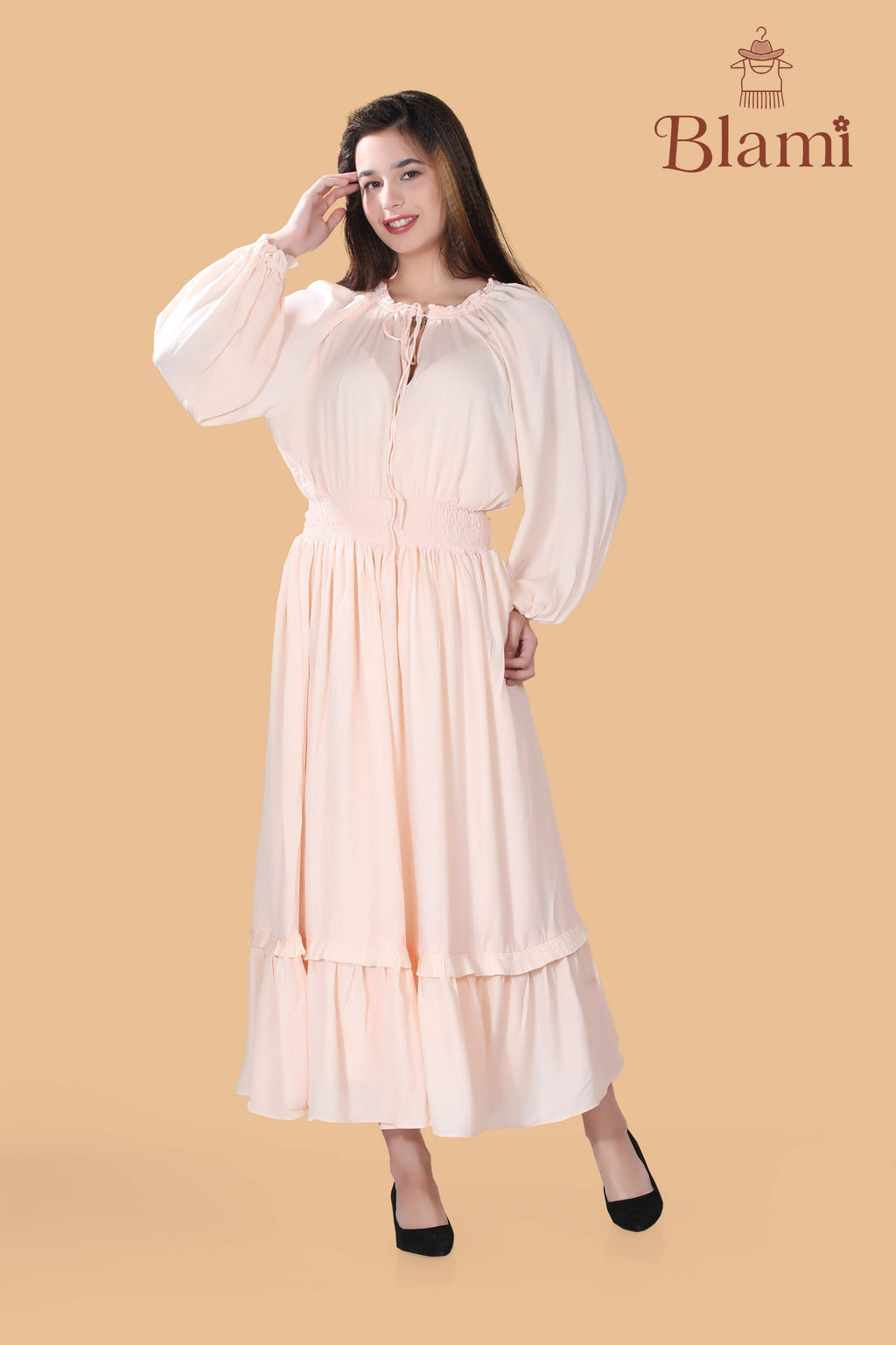 Blami Elegant Peach Maxi Dress – Smocked Waist & Balloon Sleeves