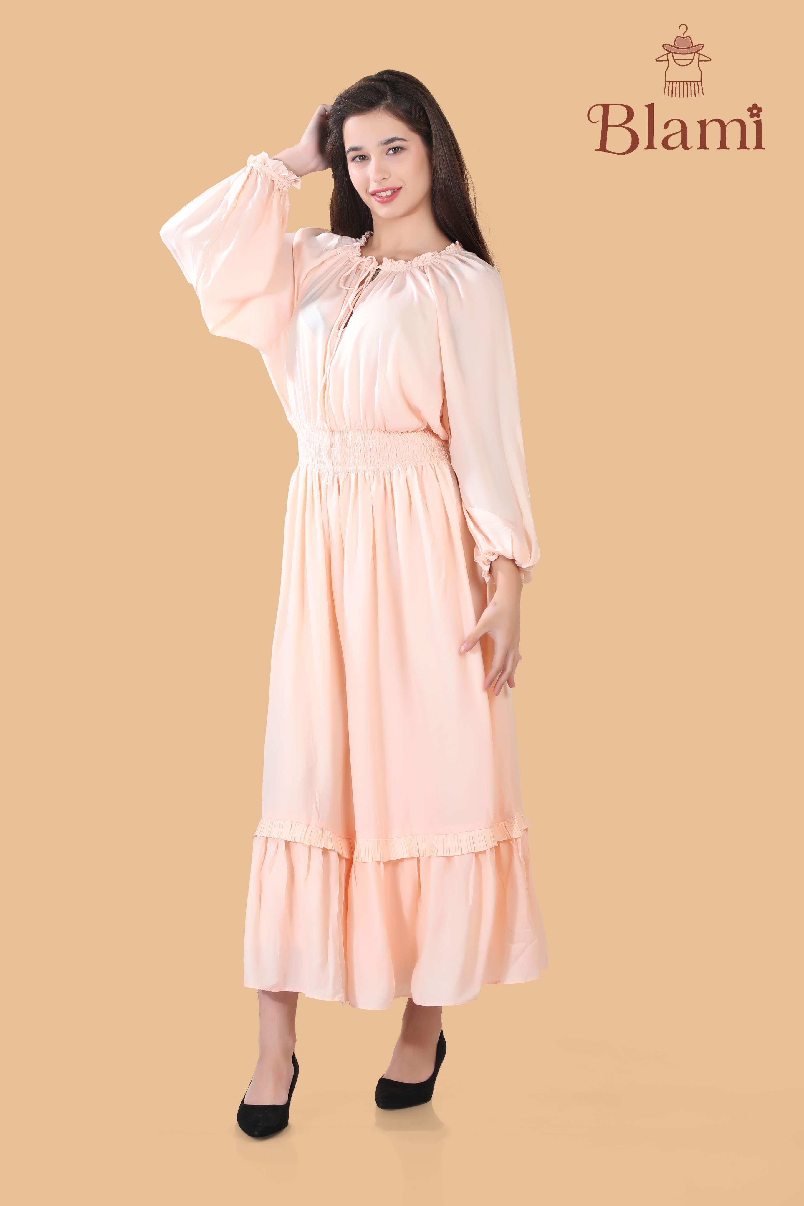 Blami Elegant Peach Maxi Dress – Smocked Waist & Balloon Sleeves