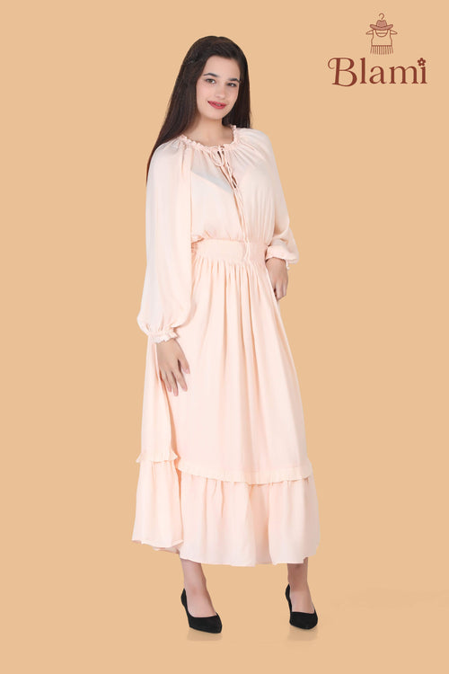 Blami Elegant Peach Maxi Dress – Smocked Waist & Balloon Sleeves